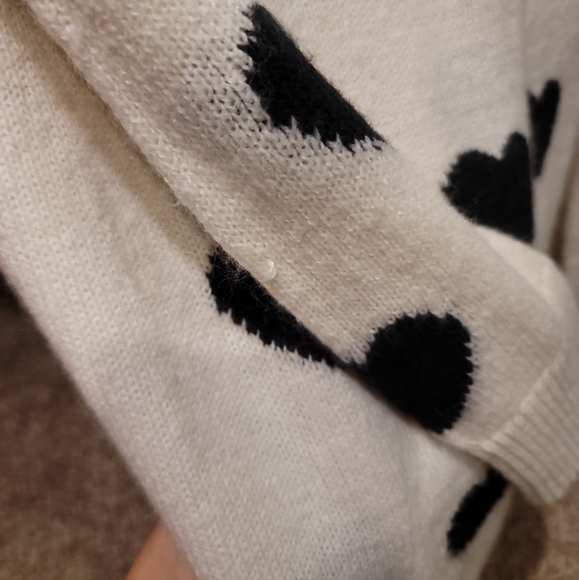 Sweater - Picture 3 of 6